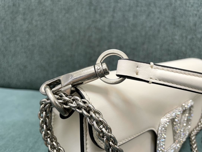 Va1e*ntin0 satchel bag